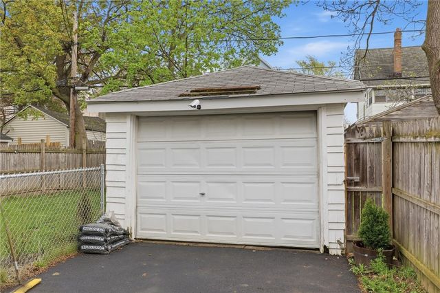148 Dove Street, Rochester, NY 14613