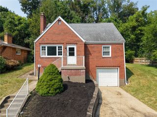 464 Willow Ave, Hempfield Twp, PA 15601