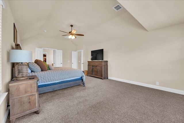 312 Brooklyn Lane, Ponder, TX 76259