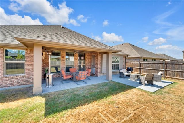 312 Brooklyn Lane, Ponder, TX 76259