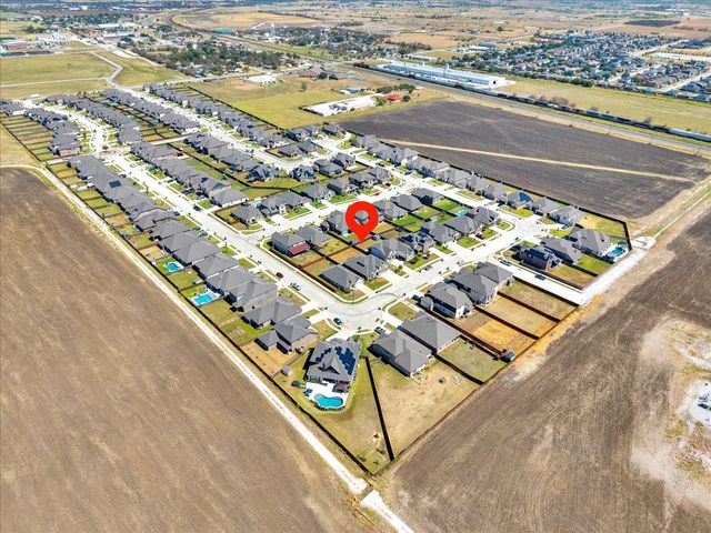 312 Brooklyn Lane, Ponder, TX 76259