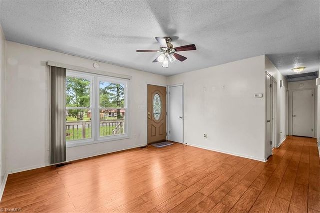 545 Maplewood Circle, Liberty, NC 27298