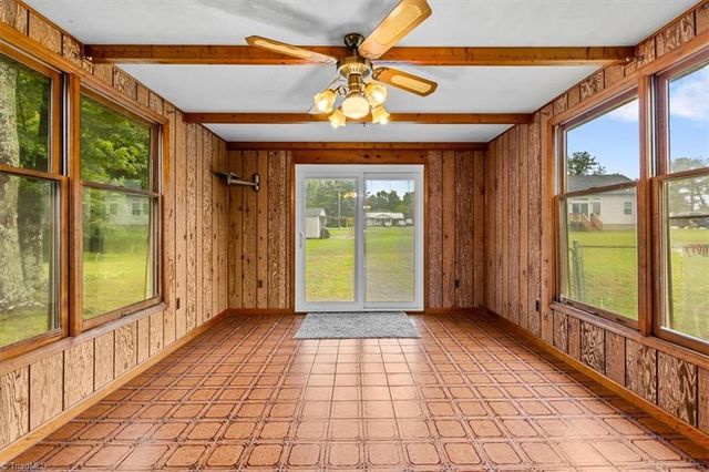 545 Maplewood Circle, Liberty, NC 27298