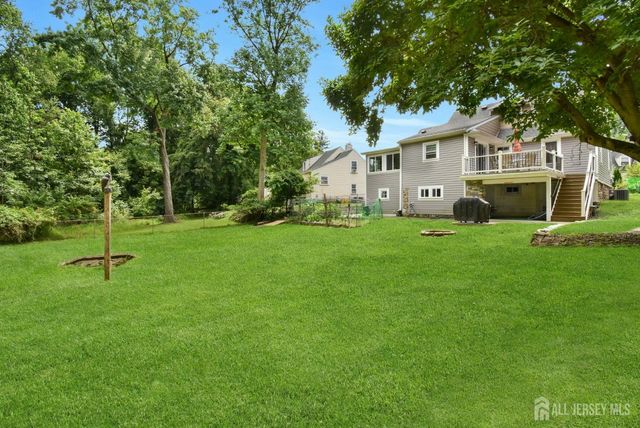 631 concord Circle, Ewing, NJ 08618