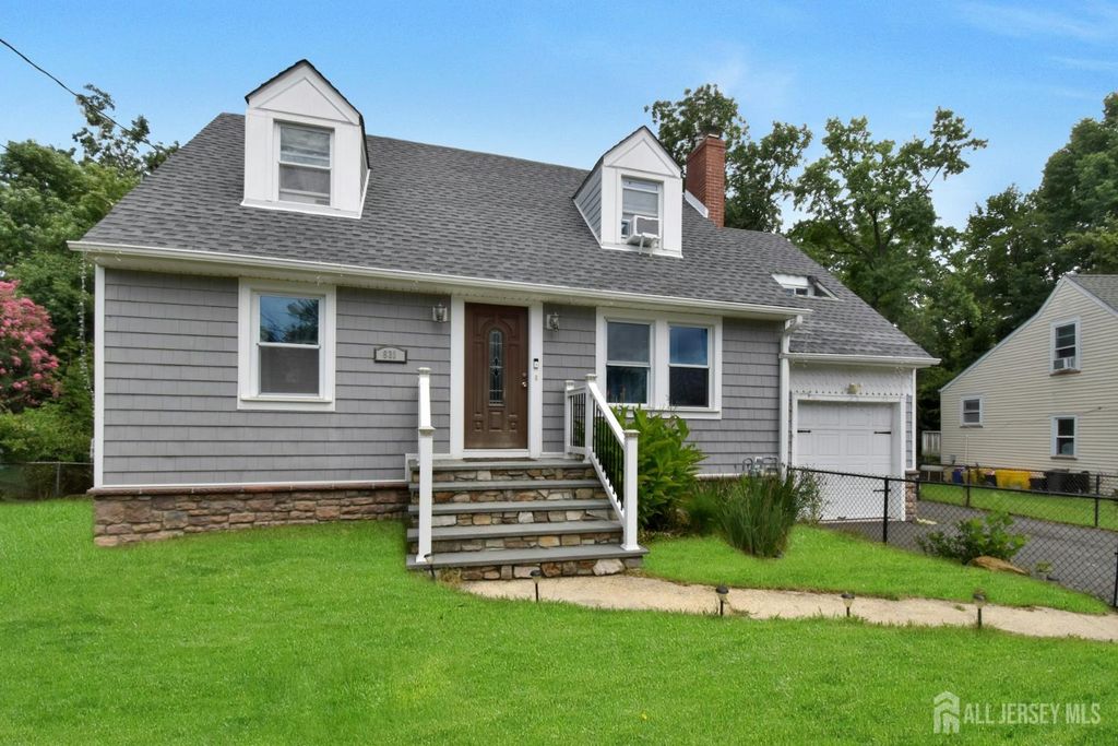 631 concord Circle, Ewing, NJ 08618