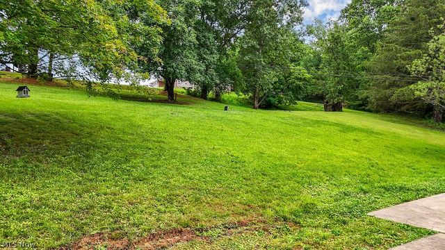 1545 Browns Road, Marietta, OH 45750