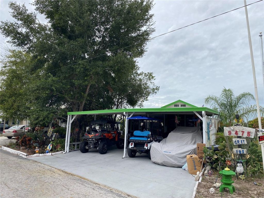 9475 GRAY FOX DRIVE, Weeki Wachee, FL 34613