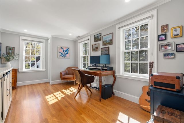 30 Trowbridge Ave, Newton, MA 02460