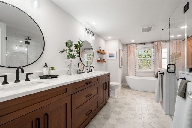 30 Trowbridge Ave, Newton, MA 02460