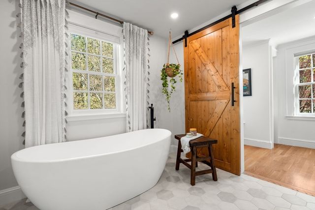 30 Trowbridge Ave, Newton, MA 02460