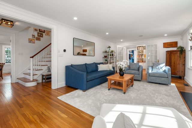 30 Trowbridge Ave, Newton, MA 02460