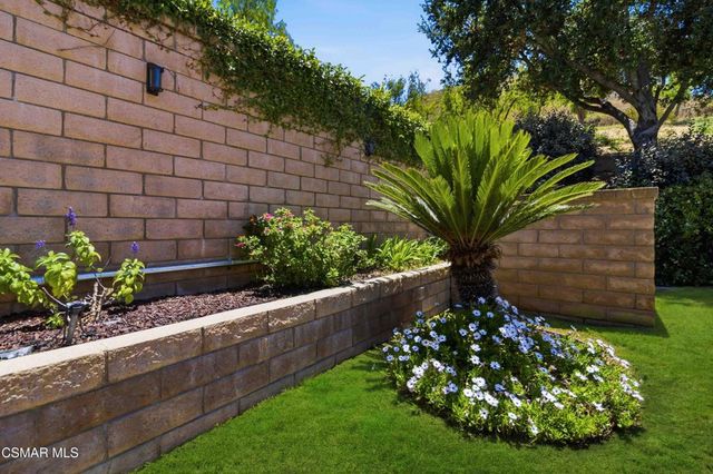 5212 Pesto Way, Oak Park, CA 91377