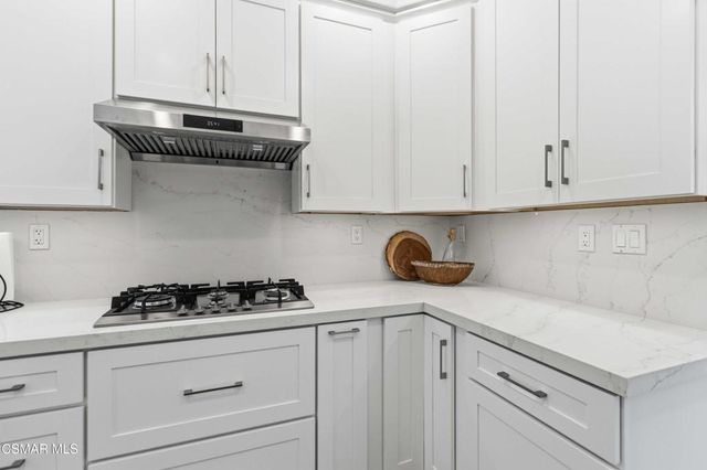 5212 Pesto Way, Oak Park, CA 91377