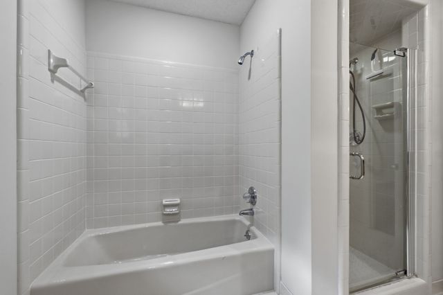2812 Wakefield Dr, Clarksville, TN 37043