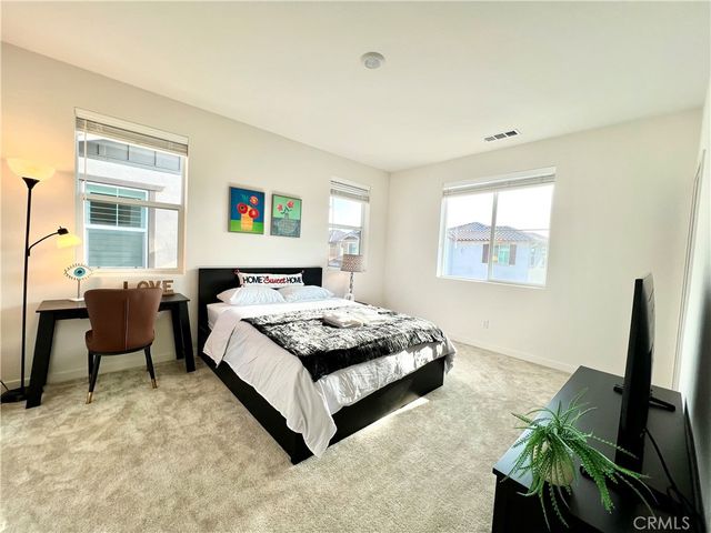 3082 Carrizo, Pomona, CA 91767