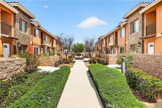 16408 Valencia Avenue 612, Fontana, CA 92335