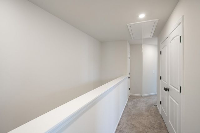 156 Fister Dr, Lebanon, TN 37090