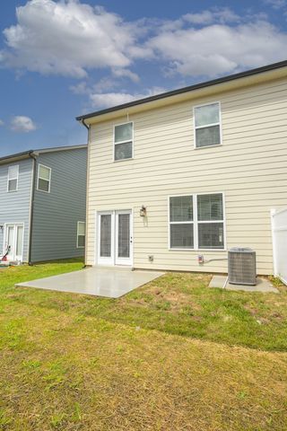 156 Fister Dr, Lebanon, TN 37090