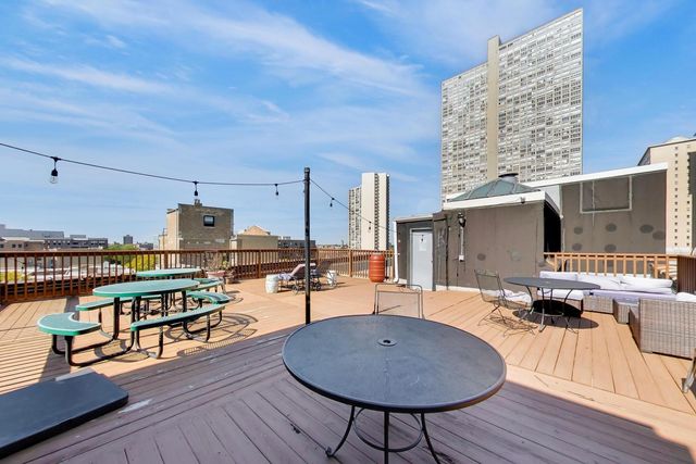 647 W SHERIDAN Road 7A, Chicago, IL 60613