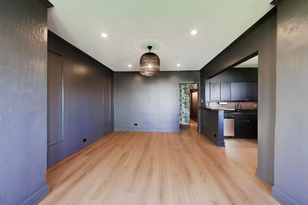 647 W SHERIDAN Road 7A, Chicago, IL 60613 — photo 3