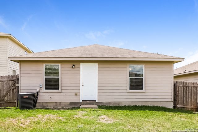 5530 Butch, San Antonio, TX 78252