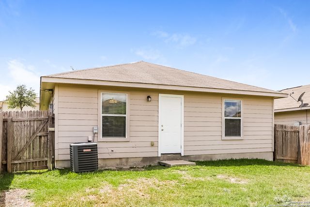 5530 Butch, San Antonio, TX 78252