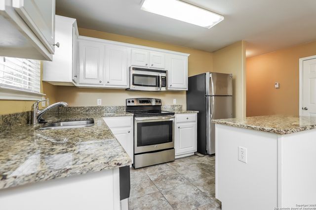 5530 Butch, San Antonio, TX 78252