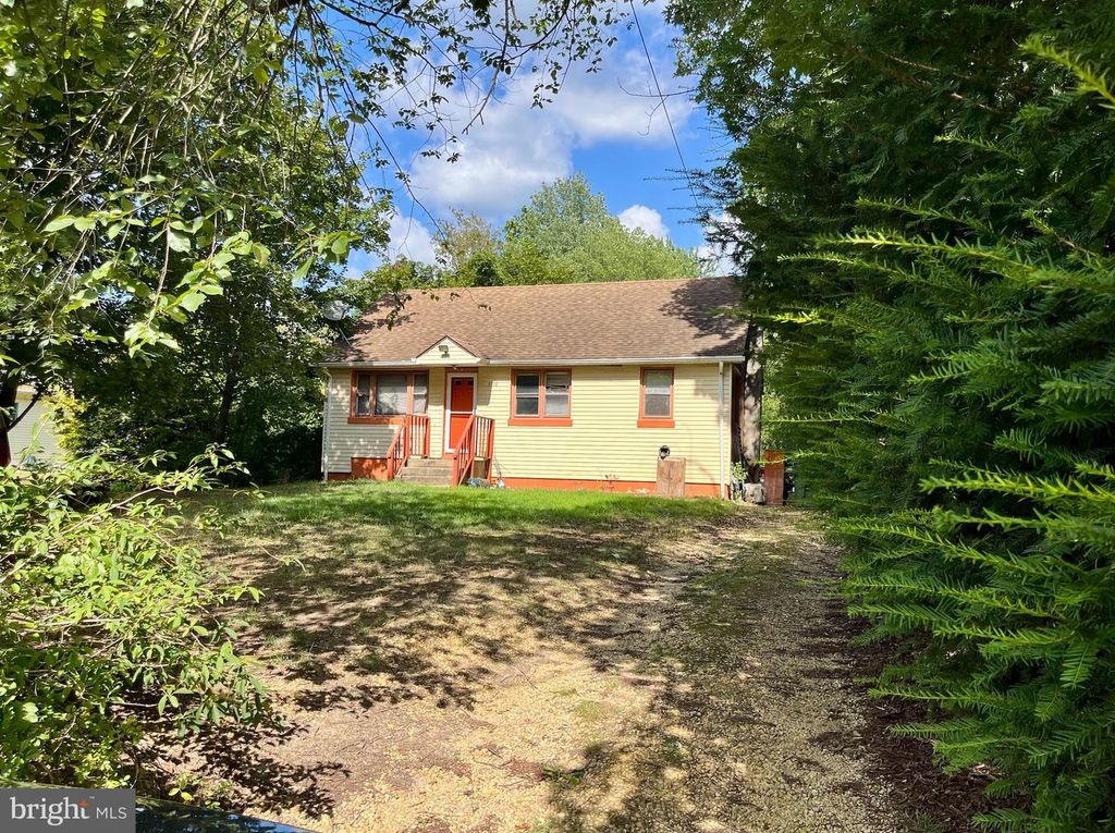 3198 DELSEA DR, Franklinville, NJ 08322