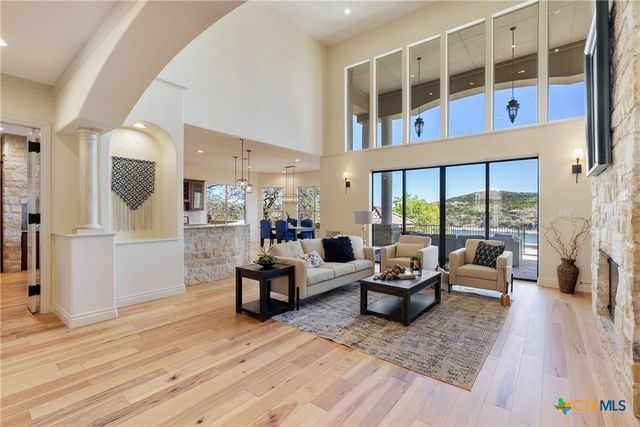 17912 Crystal Cove, Jonestown, TX 78645