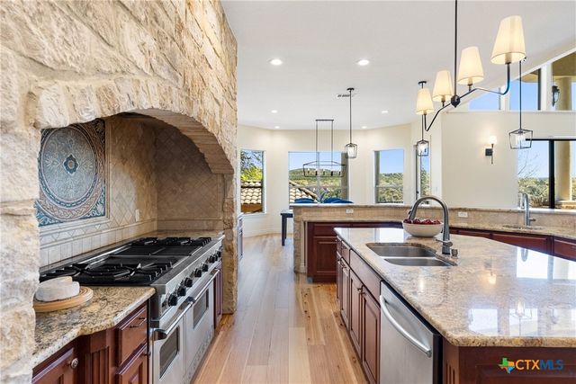 17912 Crystal Cove, Jonestown, TX 78645