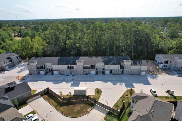 504 Nursery Rd 3106, The Woodlands, TX 77380