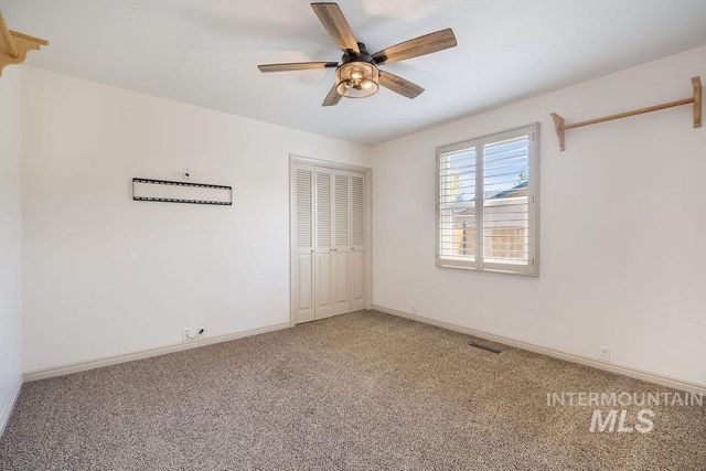 2120 Idaho Avenue, Caldwell, ID 83605