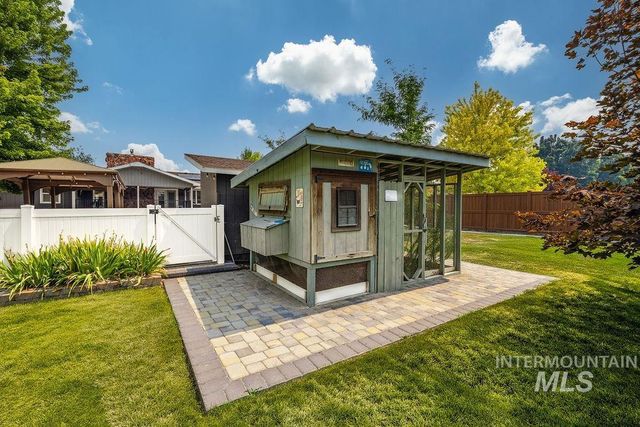 2120 Idaho Avenue, Caldwell, ID 83605