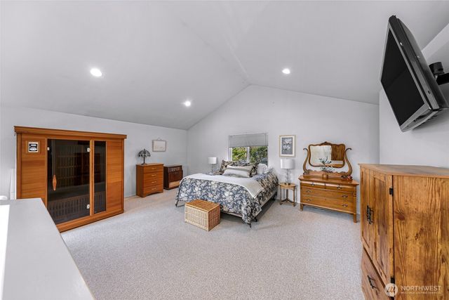 8894 Giles Rd., Blaine, WA 98230