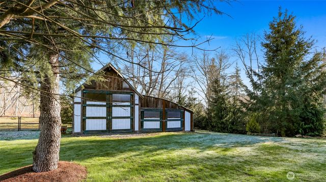 8894 Giles Rd., Blaine, WA 98230