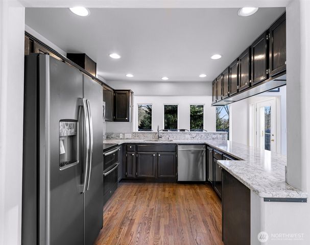 8894 Giles Rd., Blaine, WA 98230