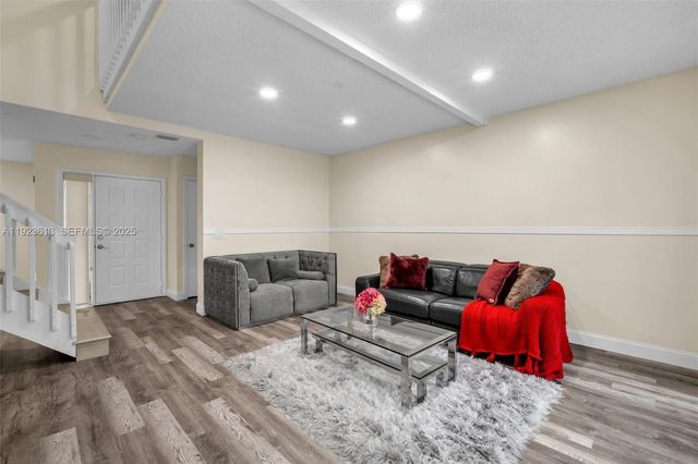 11664 NW 19th Dr 11664, Coral Springs, FL 33071