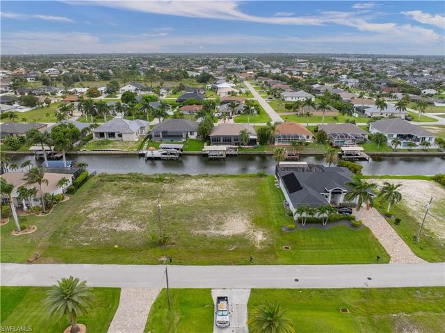 2517 SW 30th TER, Cape Coral, FL 33914
