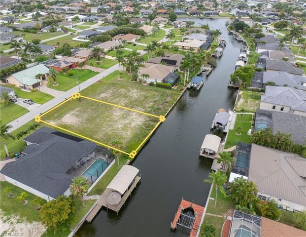 2517 SW 30th TER, Cape Coral, FL 33914