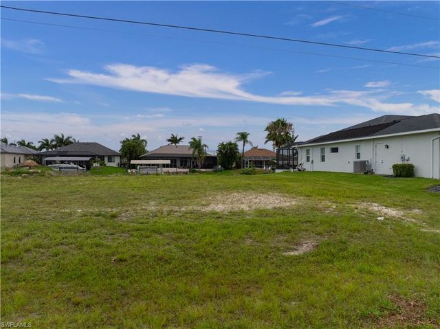 2517 SW 30th TER, Cape Coral, FL 33914