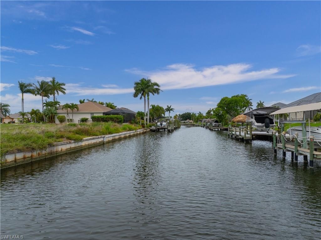 2517 SW 30th TER, Cape Coral, FL 33914