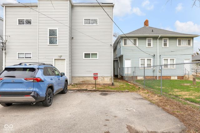 3535 N College Avenue, Indianapolis, IN 46205