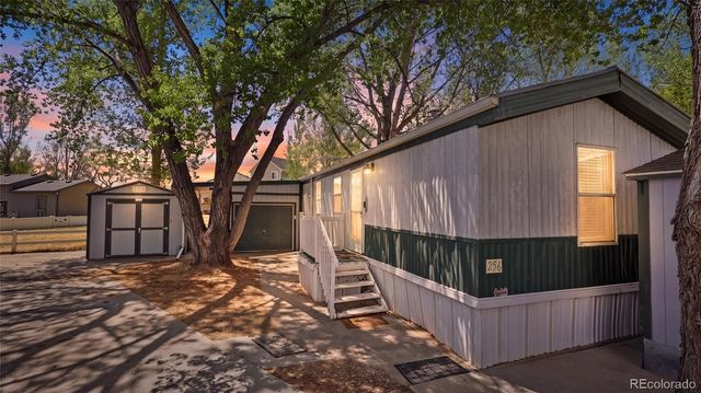 256 Navajo Road, Weldona, CO 80653