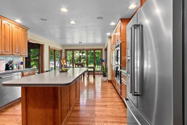 2110 SHADY LANE, Green Bay, WI 54313