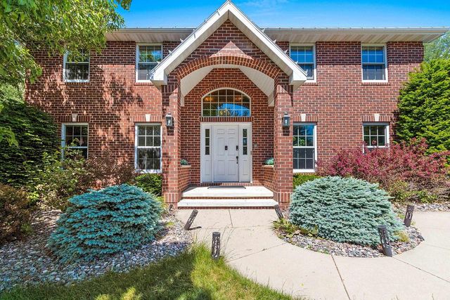 2110 SHADY LANE, Green Bay, WI 54313