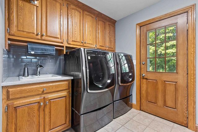 2110 SHADY LANE, Green Bay, WI 54313