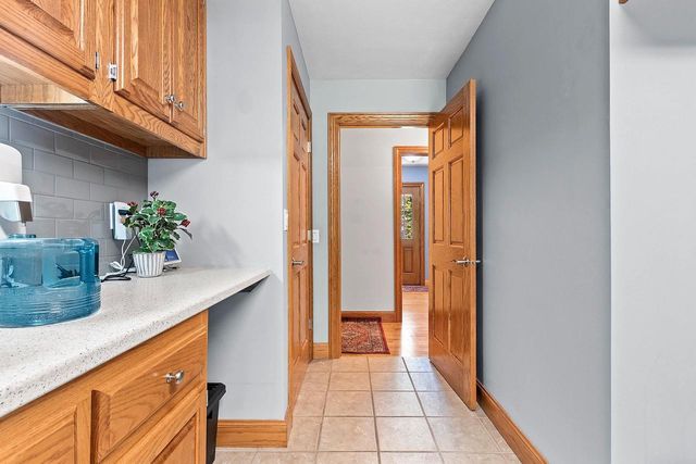 2110 SHADY LANE, Green Bay, WI 54313