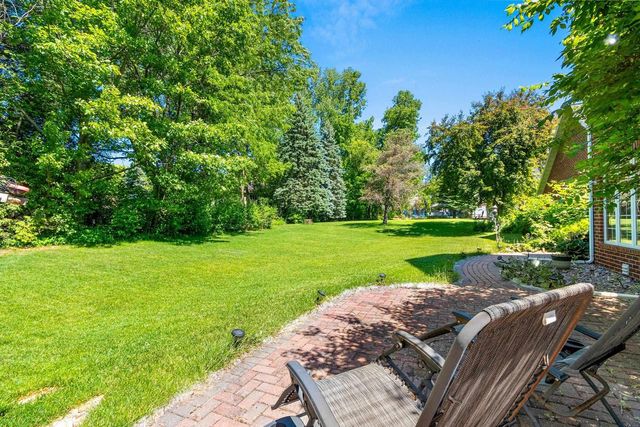 2110 SHADY LANE, Green Bay, WI 54313