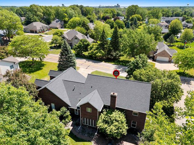 2110 SHADY LANE, Green Bay, WI 54313