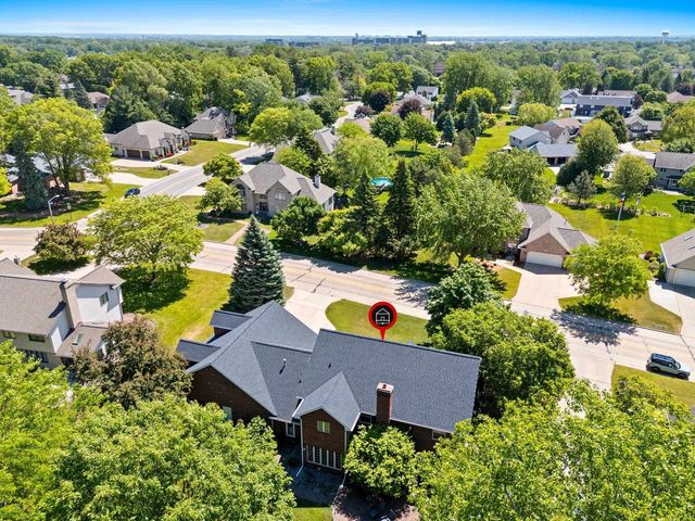 2110 SHADY LANE, Green Bay, WI 54313